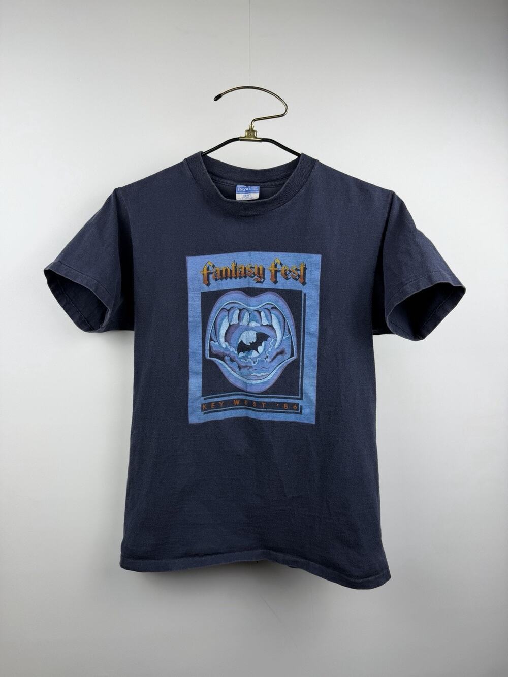 Vintage 1986 Fantasy Fest Key West Rare Shirt Royal First Class Medium 18x25